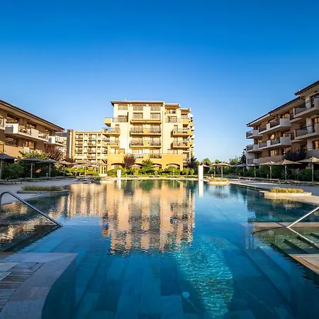 Hvd Clubhotel Miramar אתר נופש