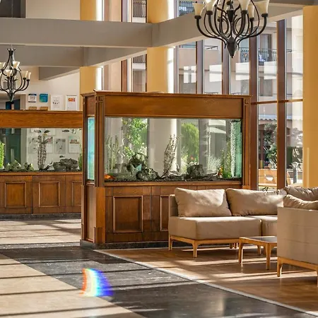 Hvd Clubhotel Miramar 4* אובזור