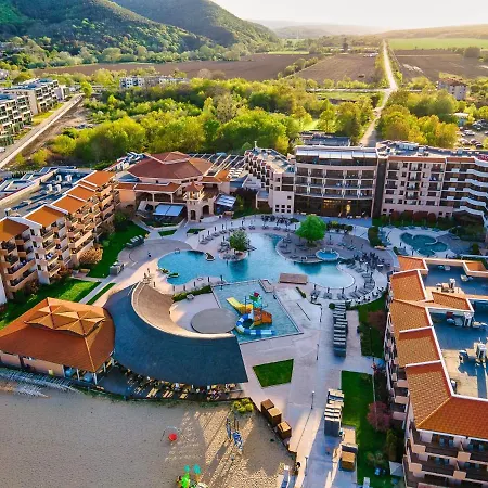 אתר נופש Hvd Clubhotel Miramar 4*