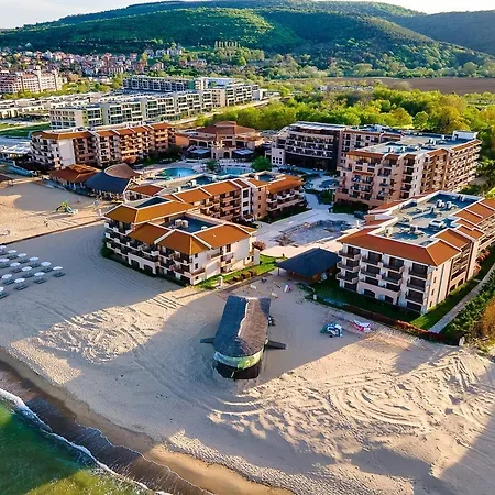 Hvd Clubhotel Miramar 4* אובזור